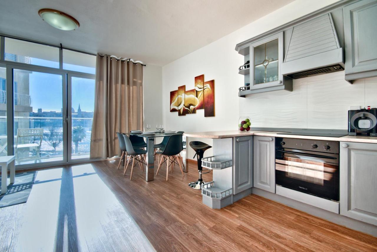 Bastions Seaview Apartments And Duplex Penthouse In Sliema By Shortletsmalta Екстер'єр фото